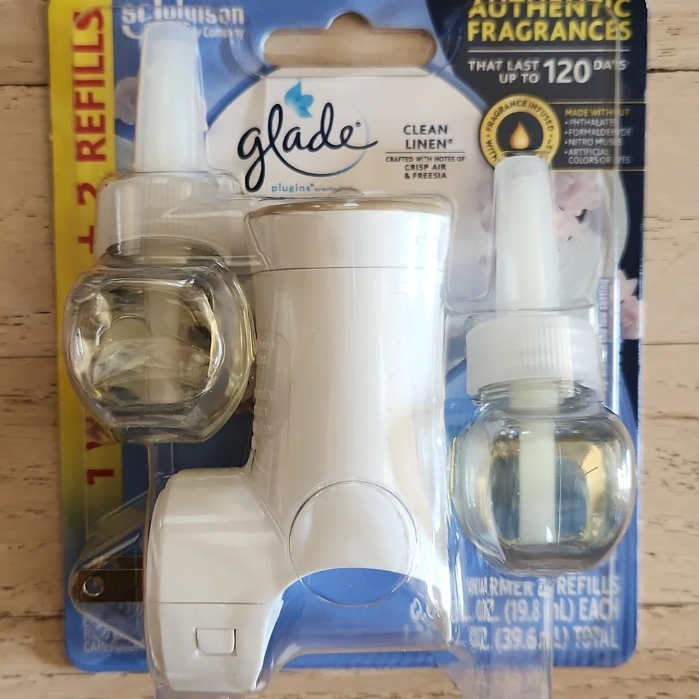 Lot Of NWT Air Wick & Glade Plug-In Oil Warmer Bundle | Includes Refills | Set